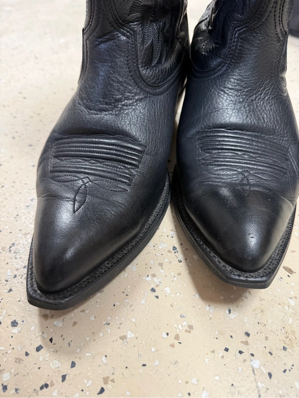 Ariat Men’s 10.5 EE Heritage Black Leather Western Cowboy Boots #35105
